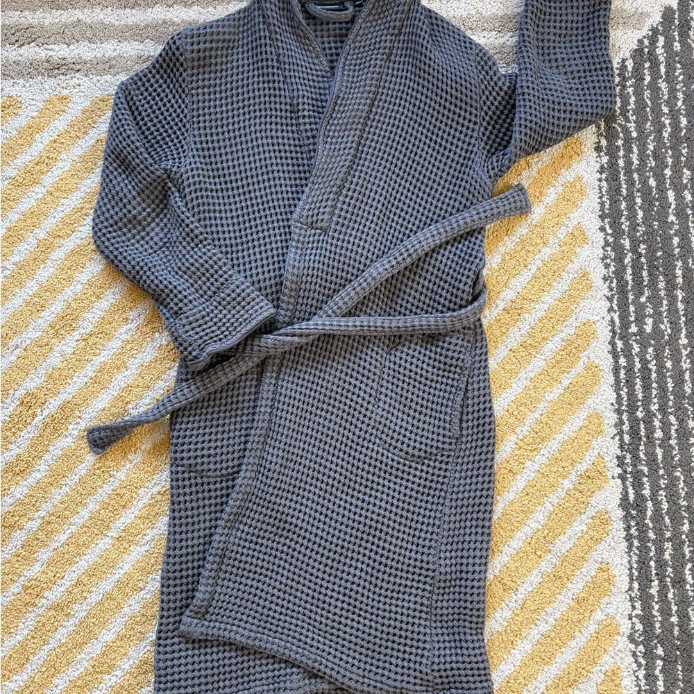 Brooklinen Waffle Knit Robe - Gray